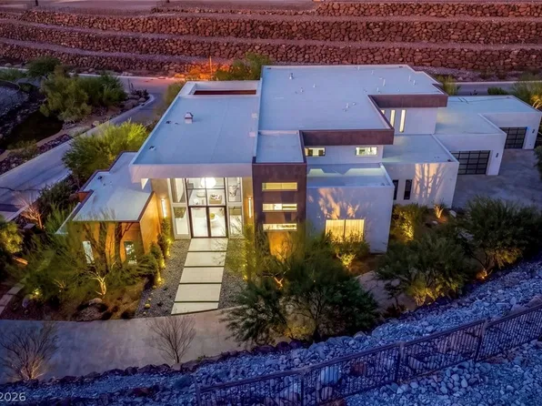 1 Sanctuary Peak Ct, Henderson, NV 89012