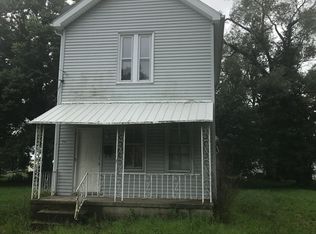 916 W Johnson St, Peoria, IL 61605