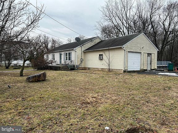 3rd image of 4931 Beaver Dam Rd