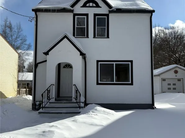 13 Mason St, Falconer, NY 14733