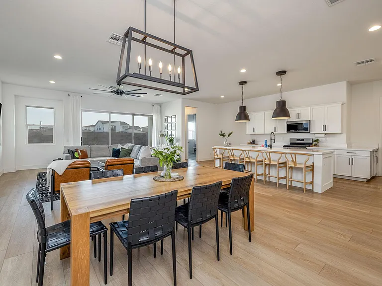 10209 E Thistle Ave — Photo 10