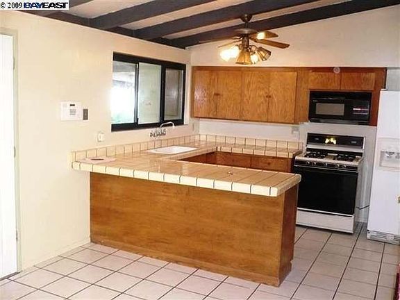 3rd image of 1117 Palamos Ave