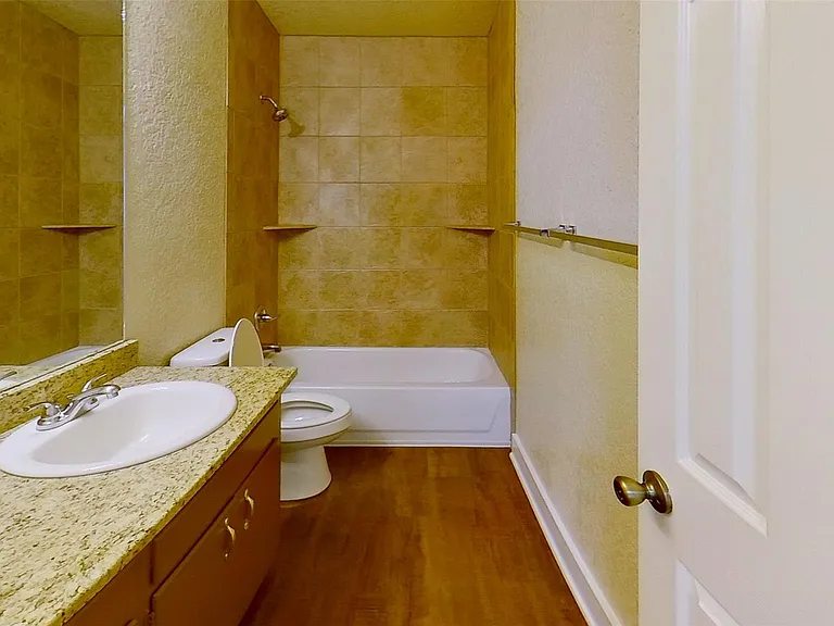 2107 Magnolia Dr #B — Photo 22
