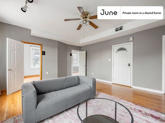 5th image of 1001 N Damen Ave #A