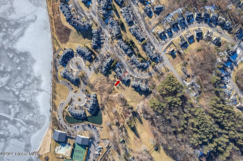 4th image of 17 Lakeview Road