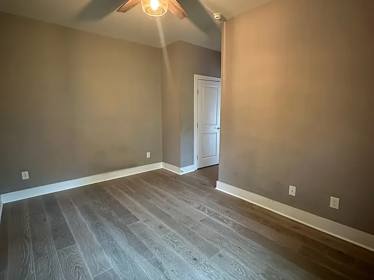 1081 Sims St SW — Photo 13