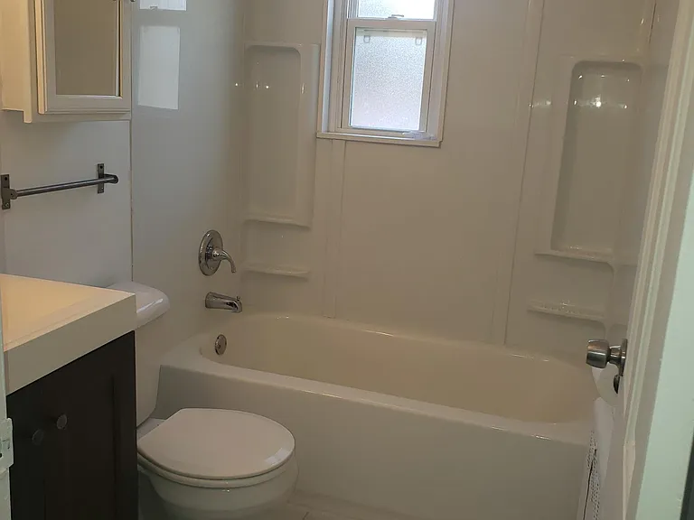5500 Montgomery Rd #1 — Photo 2
