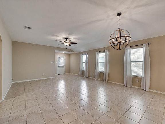 5th image of 2261 Tombstone Dr
