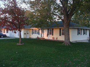 604 Fairview Ave, Paris, MO 65275