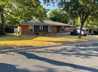 2800 Oakhaven Dr, Austin, TX 78704