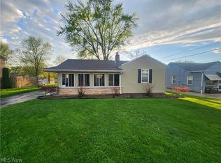 7352 Westview Dr, Youngstown, OH 44512