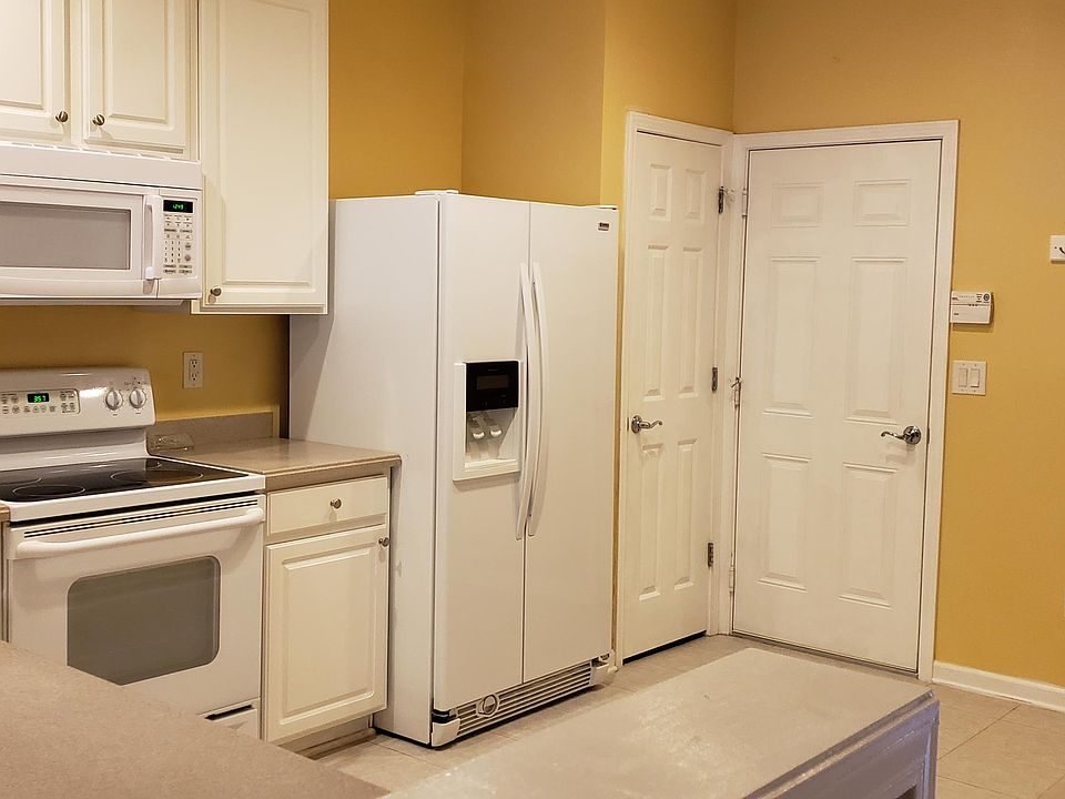 1st image of 4109 Crownwood Dr