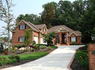 600 Sandpiper Dr, Vonore, TN 37885