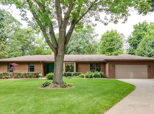 537 Homestead Ct, Algonquin, IL 60102
