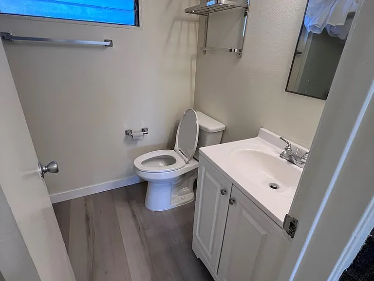 11311 Charnock Rd — Photo 10