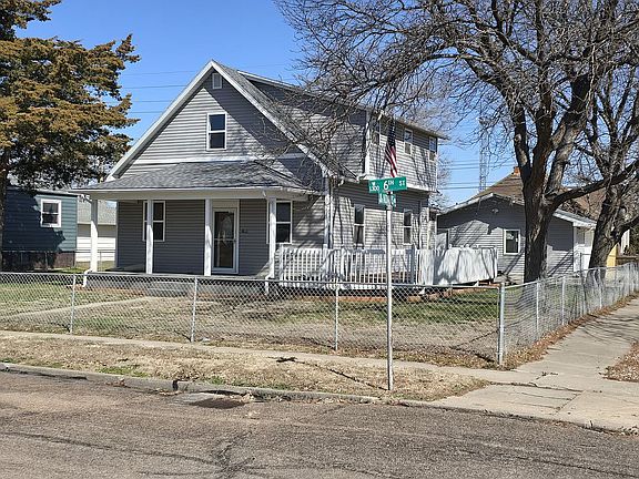 3rd image of 1303 W 6th St