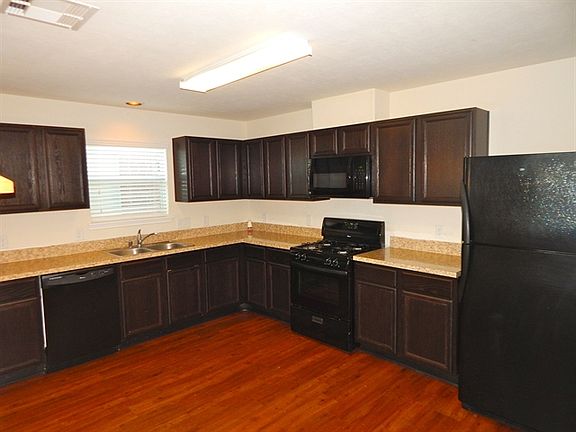 4th image of 21618 Micheala Way