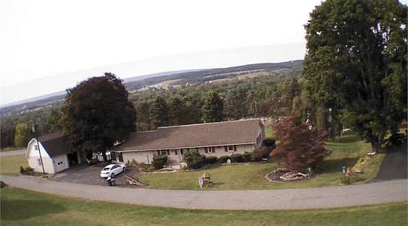 1st image of 137 Clover Ln