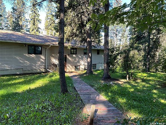 5th image of 118 Birch Cres