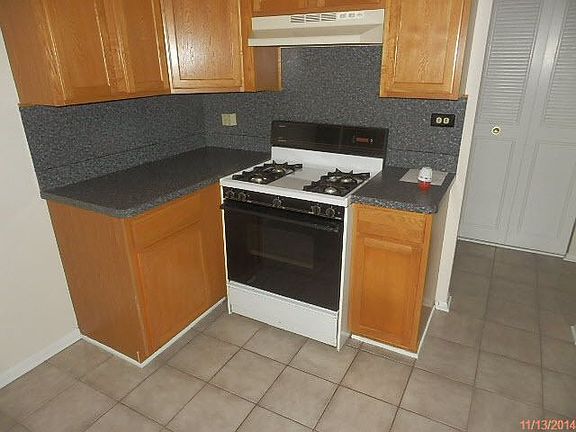 4th image of 1375 Rebecca Dr APT 215