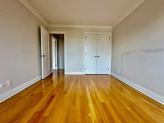 Rented by WEST SIDE FLATS | media 7