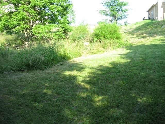 2nd image of 217 Lakeside Dr