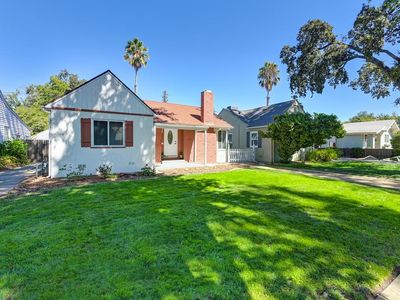3225 11th Ave, Sacramento, CA, 95817