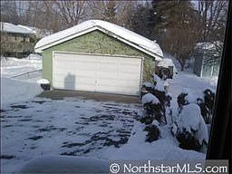 2nd image of 361 Bernard St E