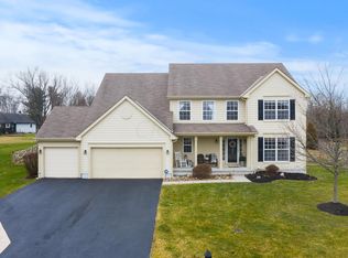 2378 Charoe St, Lewis Center, OH 43035