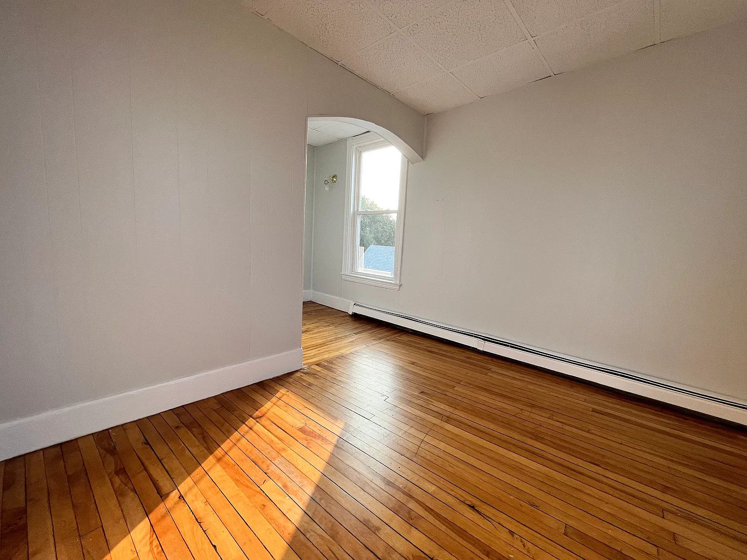 2 bed, $2,028 — Photo 2