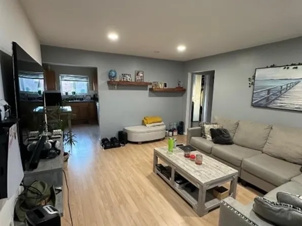 203 N Beverwyck Rd APT 8, Lake Hiawatha, NJ 07034