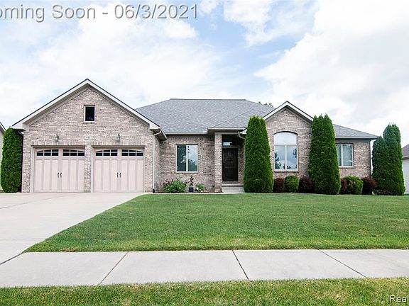 2nd image of 497 Woodland Ponds Dr