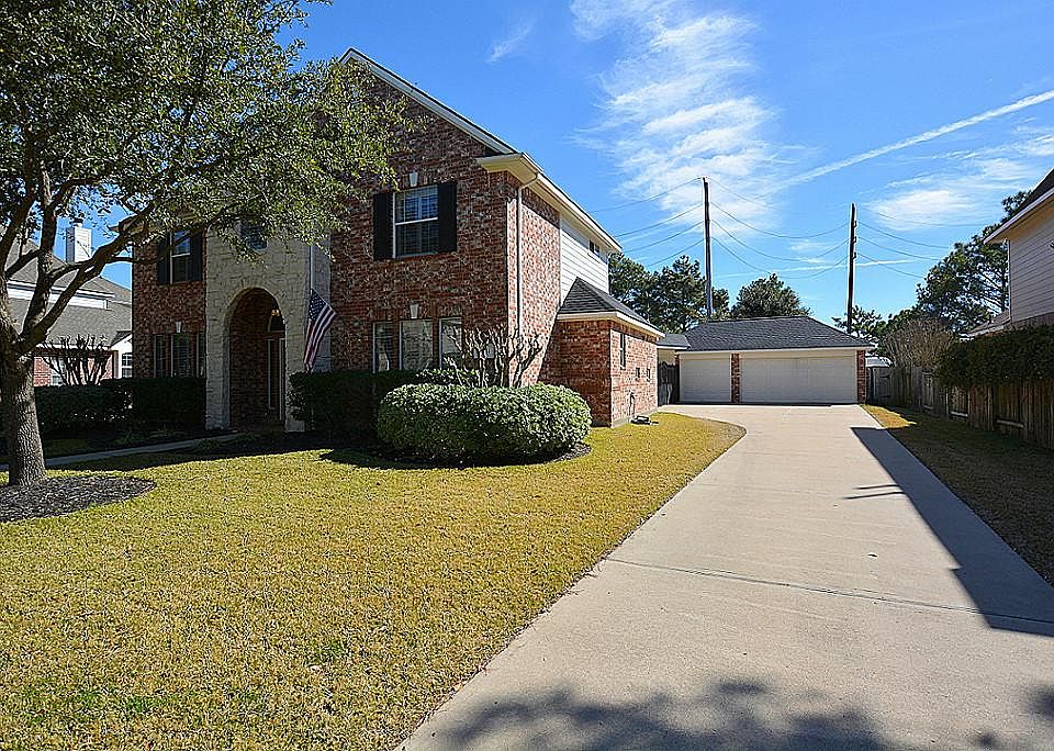 1st image of 15514 Bluebonnet Dale Dr