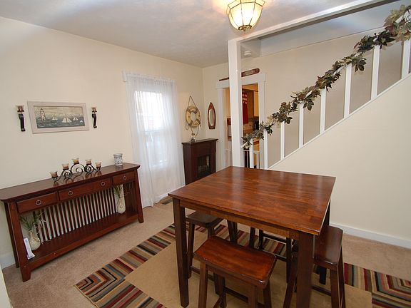 5th image of 428 Hypathia Ave