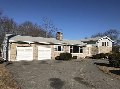 1st image of 382 Charles St