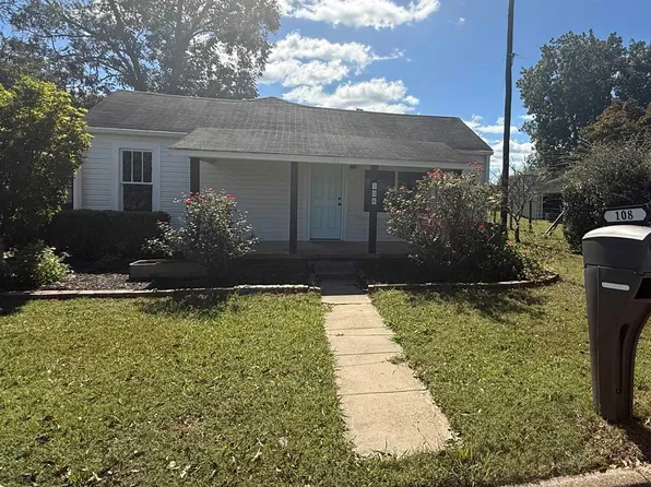 108 Haig St SW, Hartselle, AL 35640