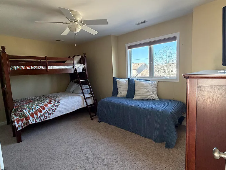 802 N Harvard Ave — Photo 54