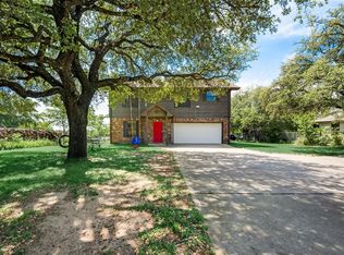 1603 Skyline Dr, Fort Worth, TX 76114