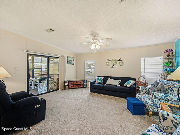 3rd image of 334 San Mateo Blvd