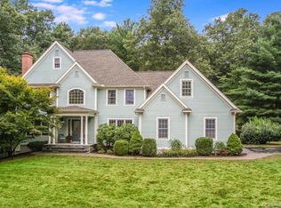 41 Grey Rocks Ct, Glastonbury, CT 06033