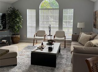 1165 Crystal Way APT B, Delray Beach, FL 33444