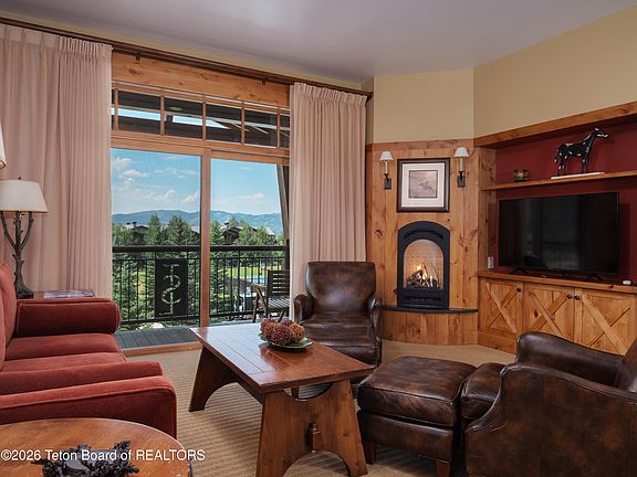 3rd image of 10 Warm Creek Ln #301