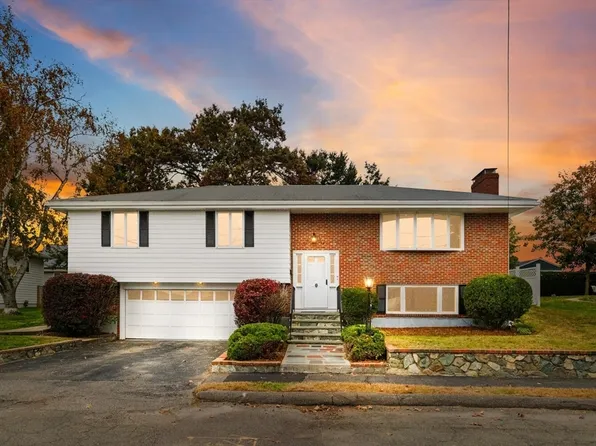 25 Rita Dr, Medford, MA 02155