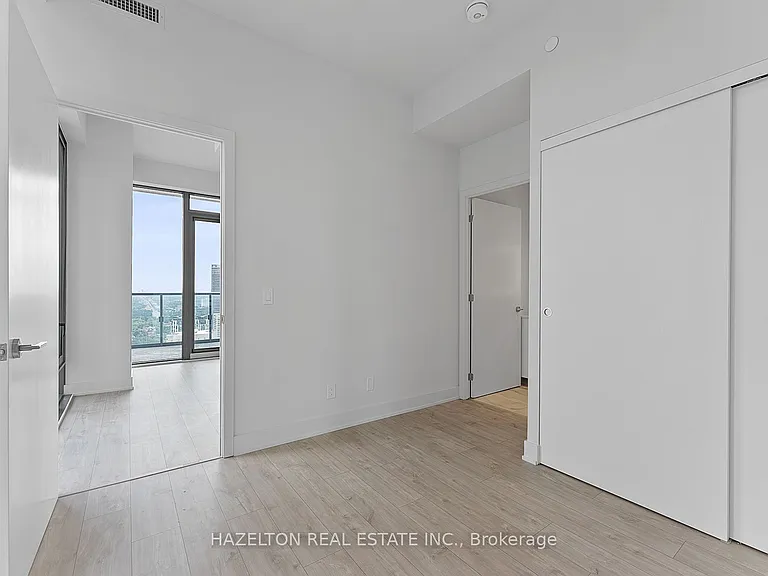 8 Cumberland St #4307 — Photo 19