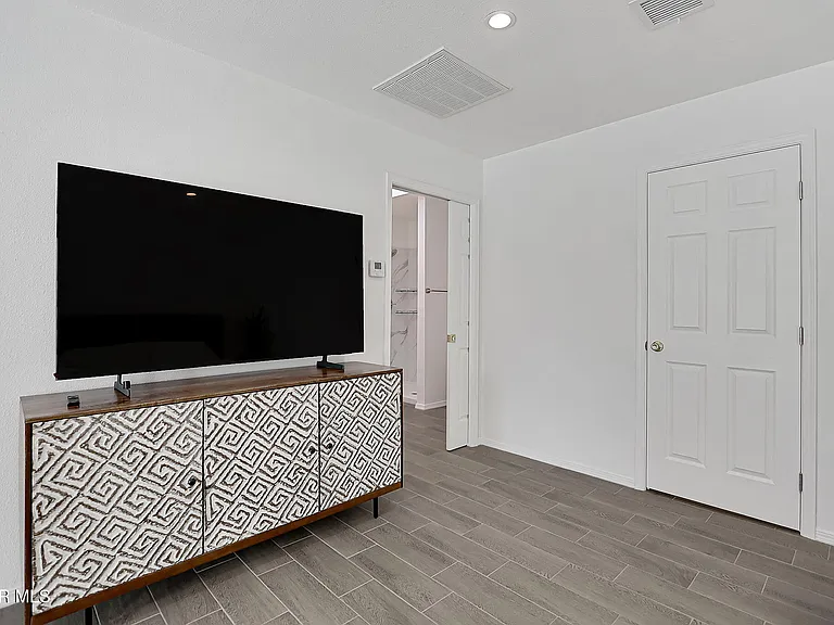 4421 Memphis Ave #B — Photo 27