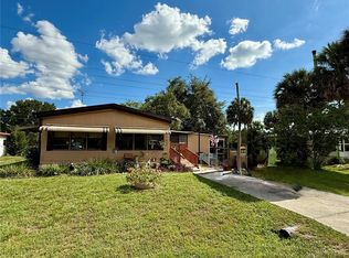 27 Robin Rd, Wildwood, FL 34785