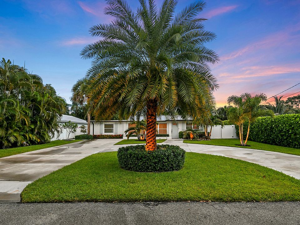 1st image of 2427 COUNTRY OAKS Lane