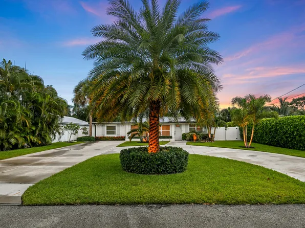 2427 COUNTRY OAKS Lane, Palm Beach Gardens, FL 33410
