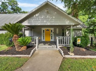 302 Shangrila Ln, New Braunfels, TX 78130