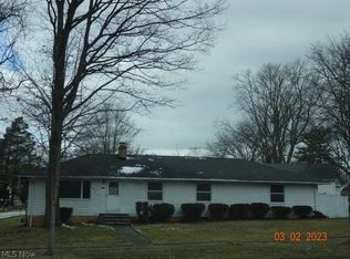 567 N Rocky River Dr, Berea, OH 44017